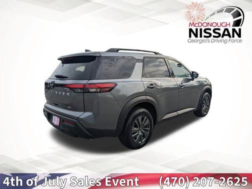 2024 Nissan Pathfinder SV