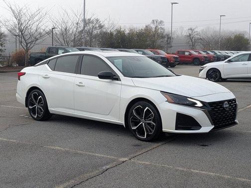 2024 Nissan Altima 2.5 SR