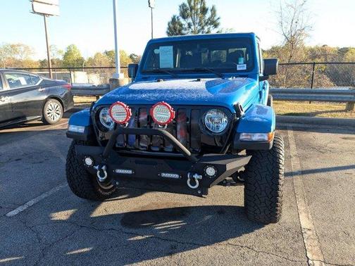 2023 Jeep Gladiator Sport