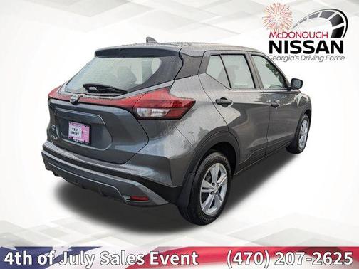 2025 Nissan Kicks S