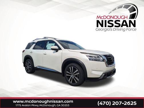 2025 Nissan Pathfinder Platinum
