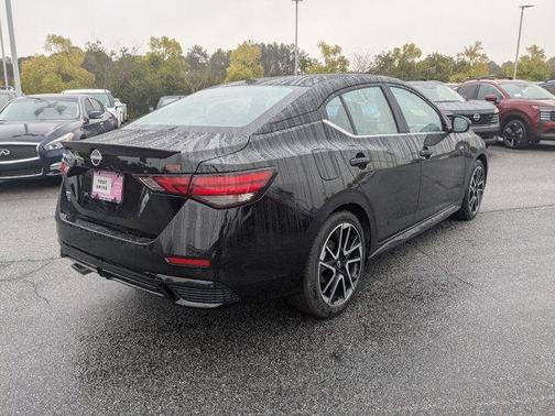 2025 Nissan Sentra SR