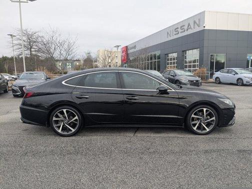 2021 Hyundai SONATA SEL Plus