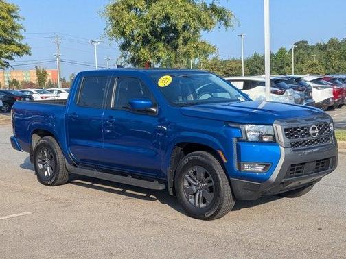 2025 Nissan Frontier SV