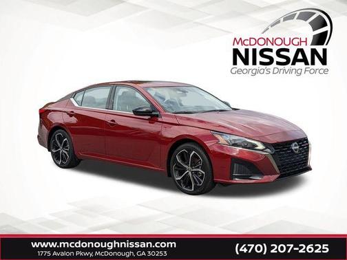 2025 Nissan Altima SR
