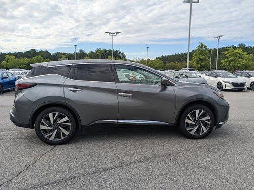 2023 Nissan Murano SL