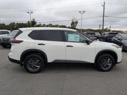 2026 Nissan Rogue S