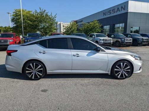 2019 Nissan Altima 2.5 SR