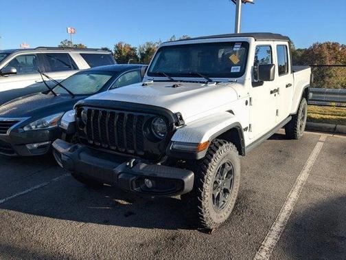 2021 Jeep Gladiator Sport