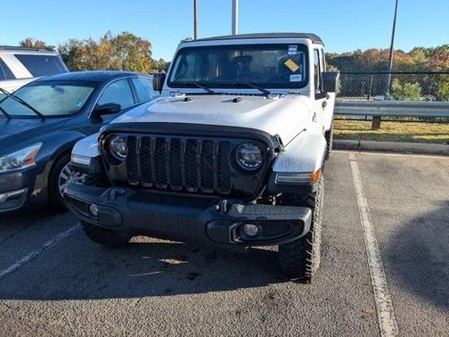 2021 Jeep Gladiator Sport