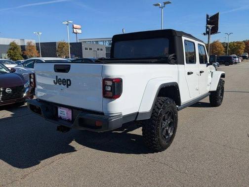 2021 Jeep Gladiator Sport