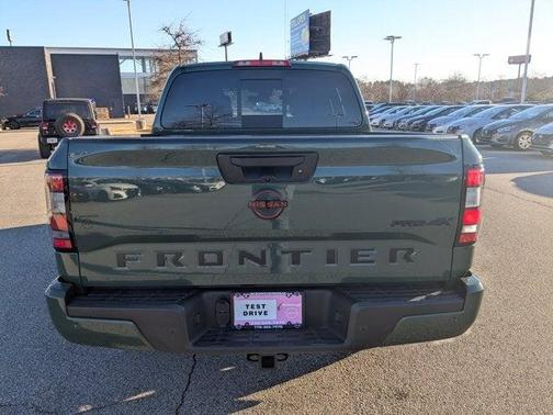 2024 Nissan Frontier PRO-4X