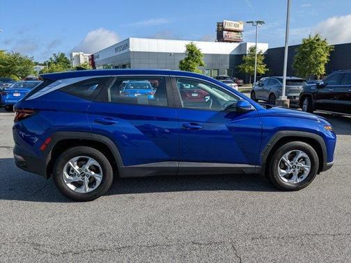 2024 Hyundai TUCSON SE