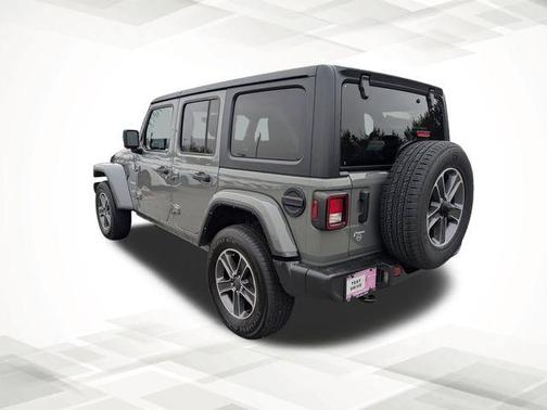 2023 Jeep Wrangler Sahara