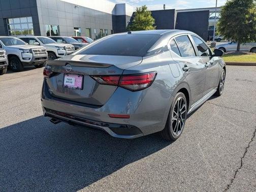 2025 Nissan Sentra SR