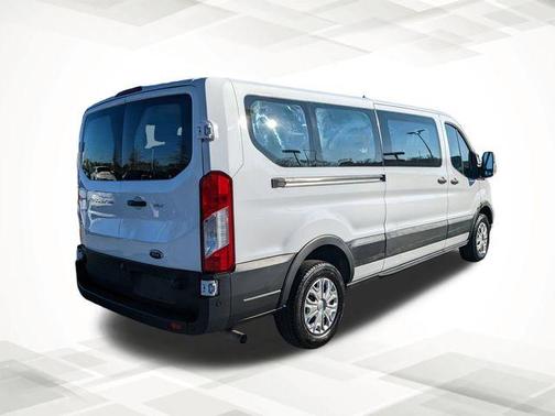 2024 Ford Transit-350 XLT