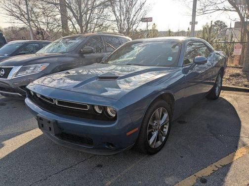 2021 Dodge Challenger SXT