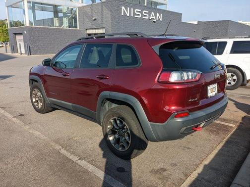 2020 Jeep Cherokee Trailhawk