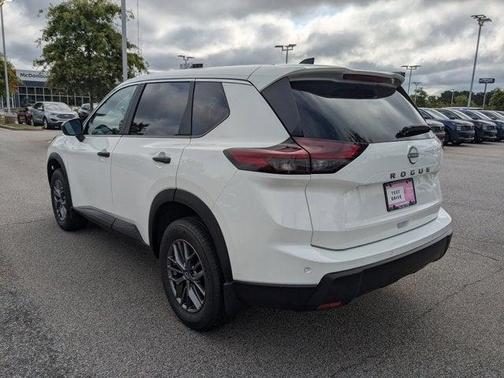 2026 Nissan Rogue S