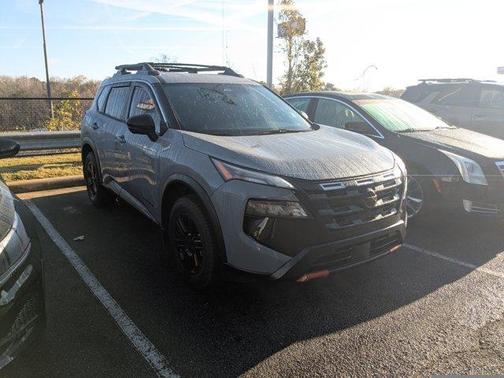 2025 Nissan Rogue Rock Creek