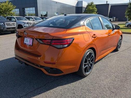 2025 Nissan Sentra SR