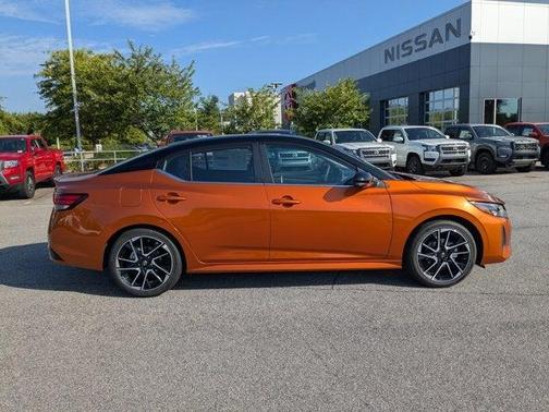 2025 Nissan Sentra SR