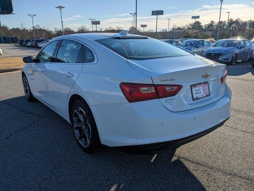 2024 Chevrolet Malibu LT