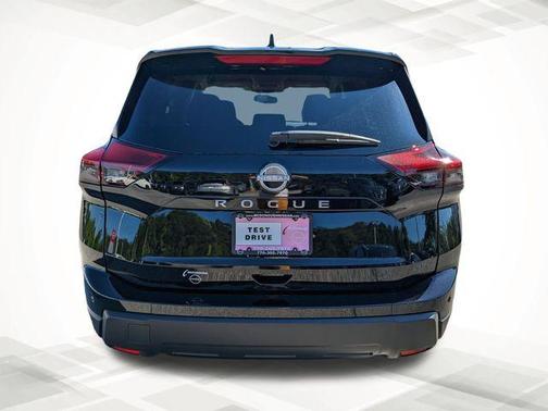 2025 Nissan Rogue S