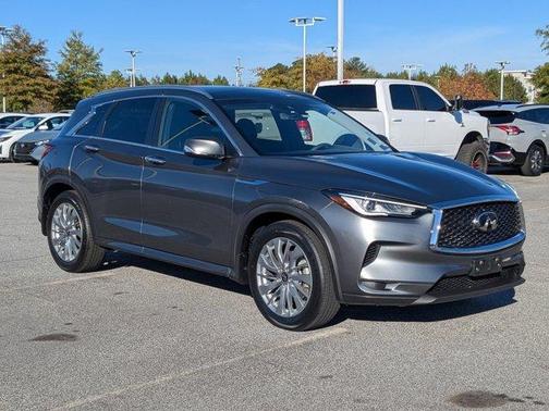 2023 INFINITI QX50 Luxe