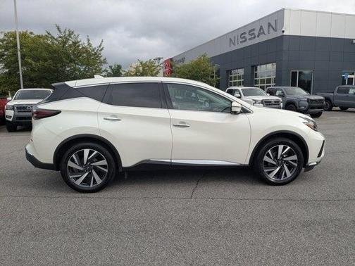 2023 Nissan Murano SL