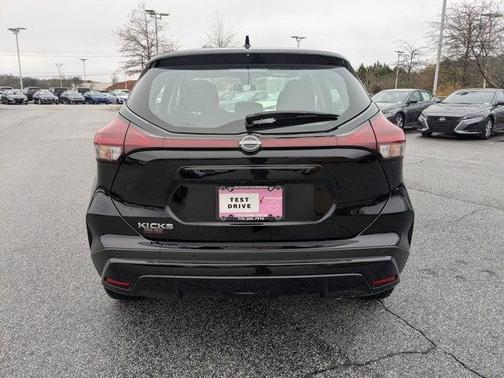 2024 Nissan Kicks S