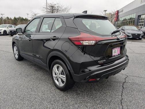 2024 Nissan Kicks S