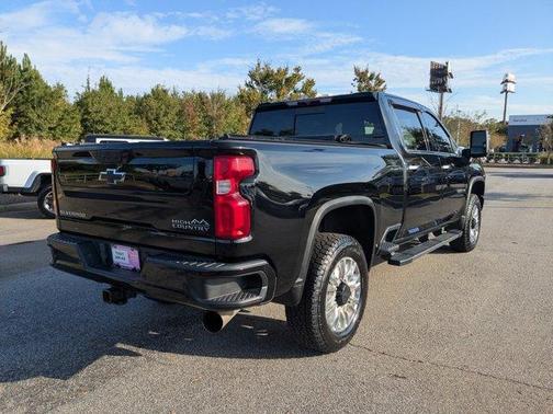 2022 Chevrolet Silverado 2500 High Country