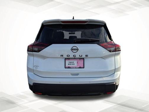 2026 Nissan Rogue DA