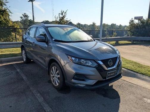 2022 Nissan Rogue Sport SV