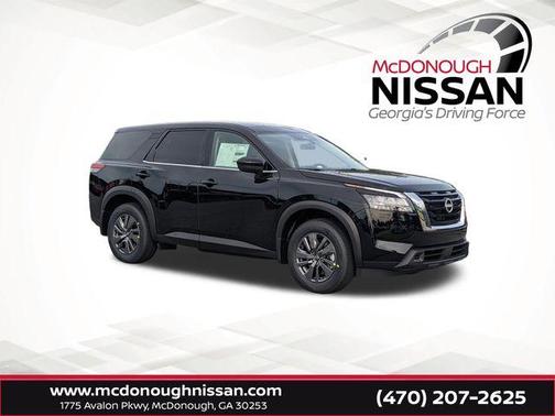 2025 Nissan Pathfinder S