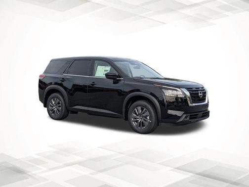 2025 Nissan Pathfinder S
