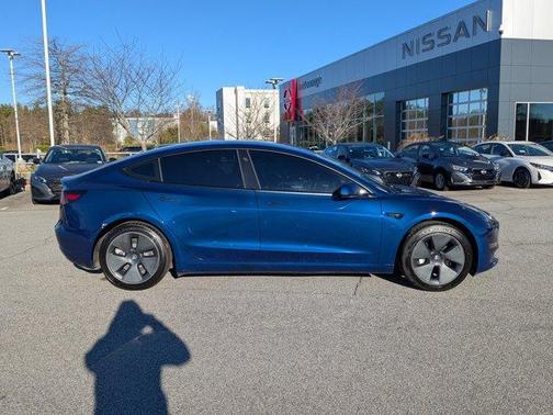 2022 Tesla Model 3 Base