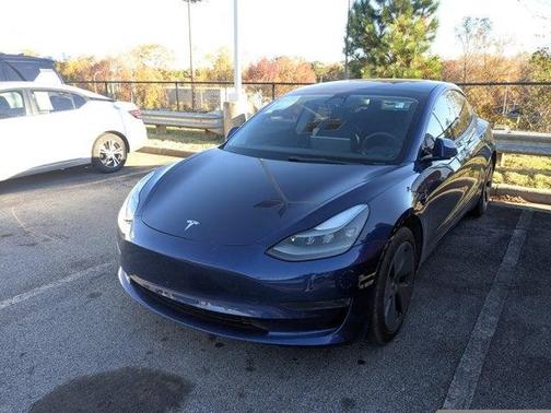 2022 Tesla Model 3 Base