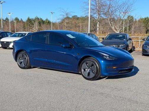 2022 Tesla Model 3 Base