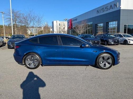 2022 Tesla Model 3 Base