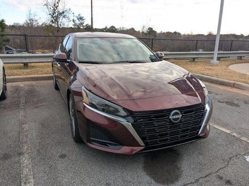 2025 Nissan Altima SL