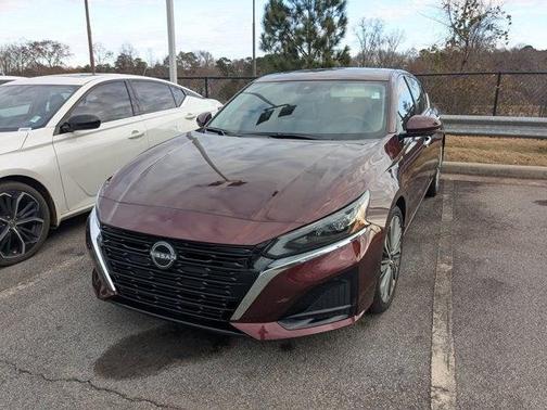 2025 Nissan Altima SL