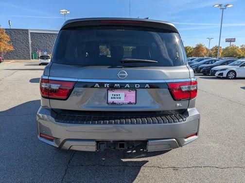 2022 Nissan Armada SL