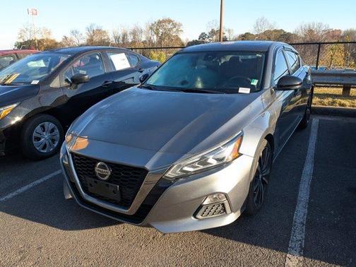 2021 Nissan Altima 2.5 SR