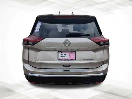 2025 Nissan Rogue Platinum