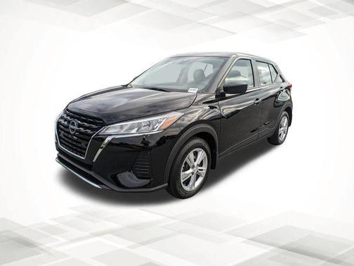 2025 Nissan Kicks S