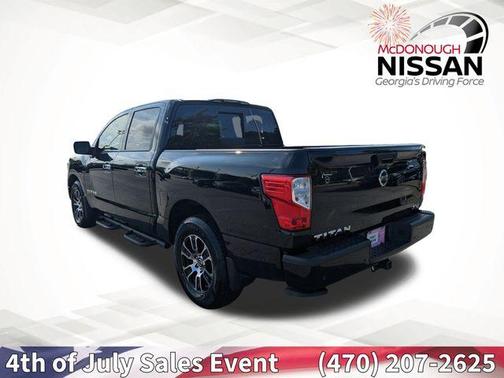 2021 Nissan Titan SV