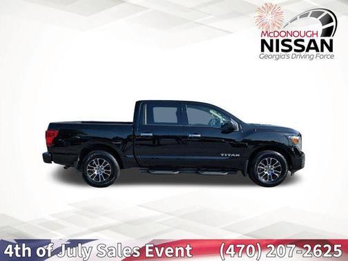 2021 Nissan Titan SV