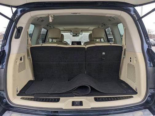 2023 INFINITI QX80 Luxe